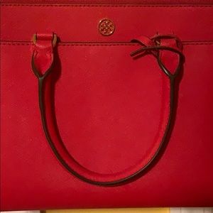 Meet your Posher, Shazia